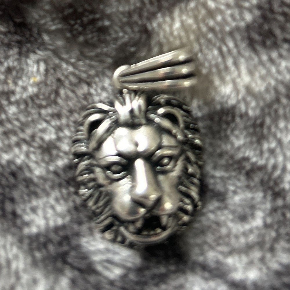 Sterling Silver Lion Head Pendant - Men's Silver Accessory